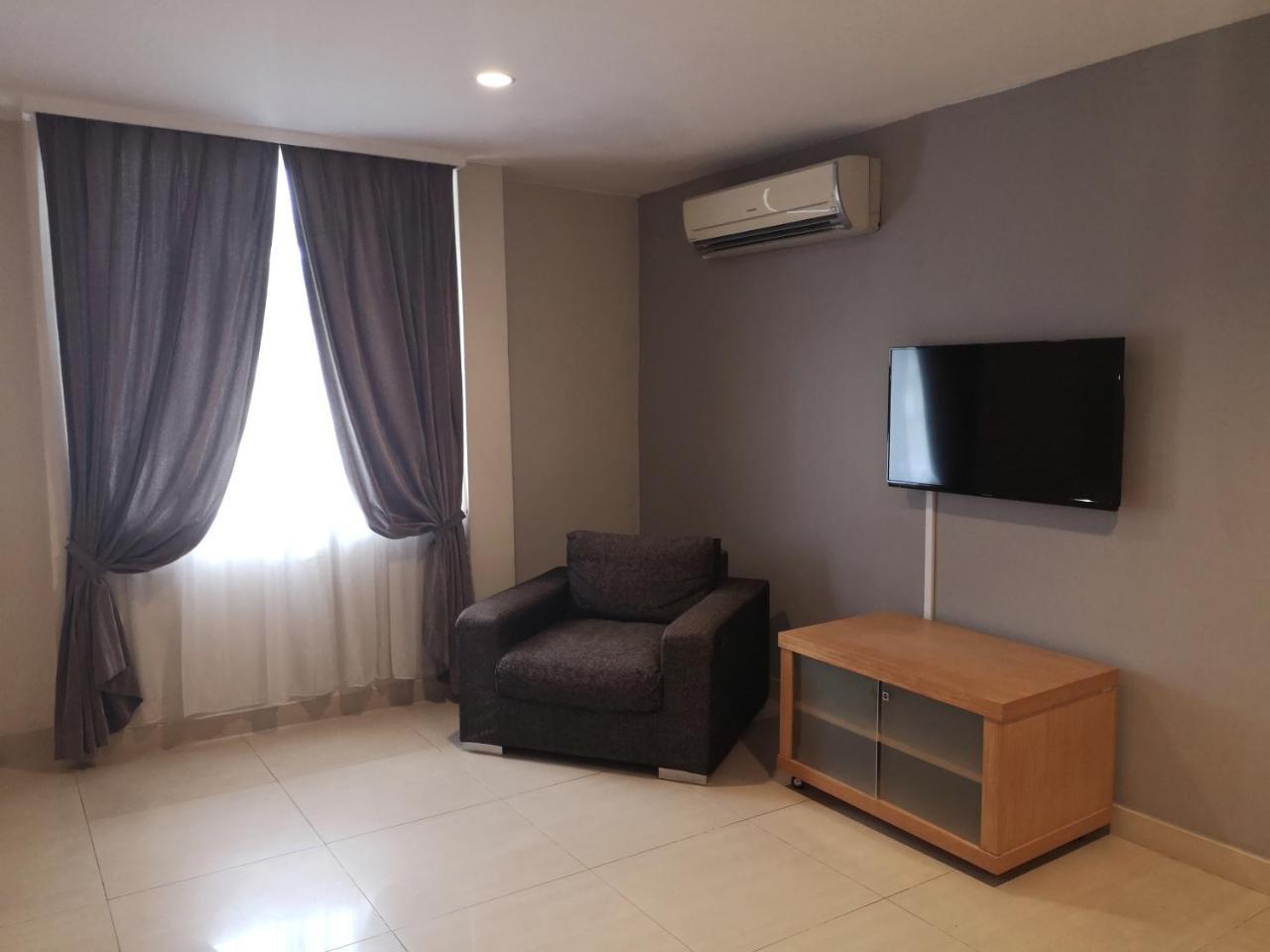 Legallery Suites Hotel Bandar Seri Begawan Exterior foto