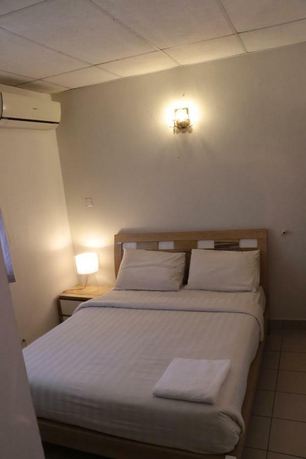 Legallery Suites Hotel Bandar Seri Begawan Exterior foto